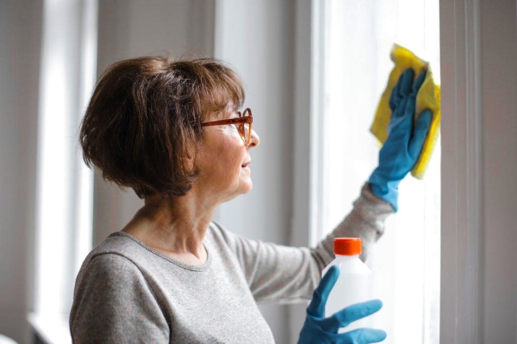 Study: Burning calories with housekeeping