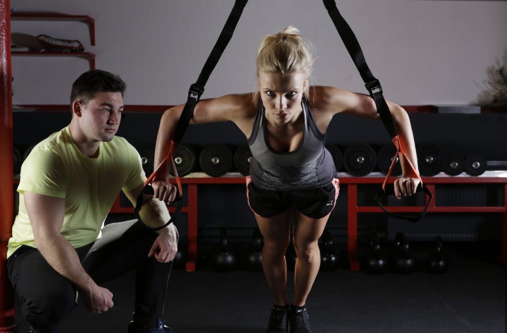 3 Ways a Personal Trainer Saves You Money