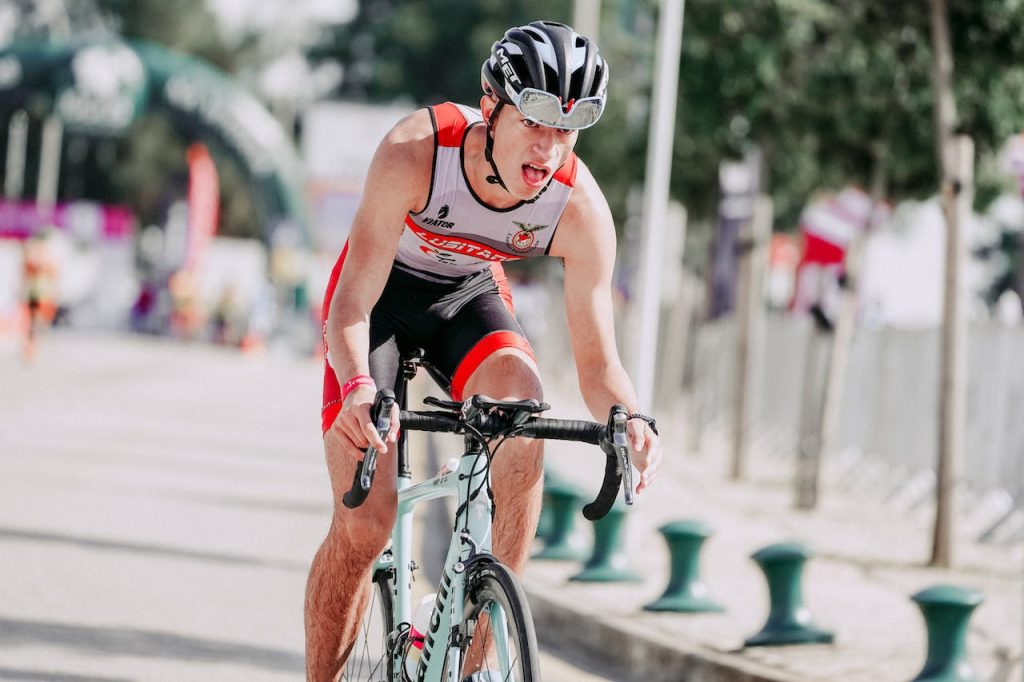 Study: Triathlon increases risk of heart disease